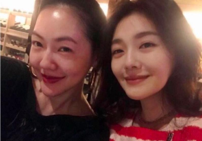 大S家否认汪小菲包机护送骨灰