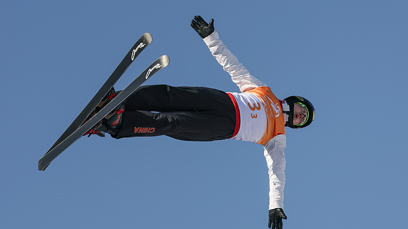 第16金！中国队夺得亚冬会自由式滑雪空中技巧混合团体金牌