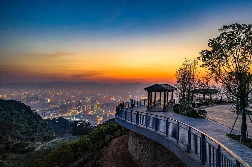 DeepSeek眼中的鼓岭原来是这样的！