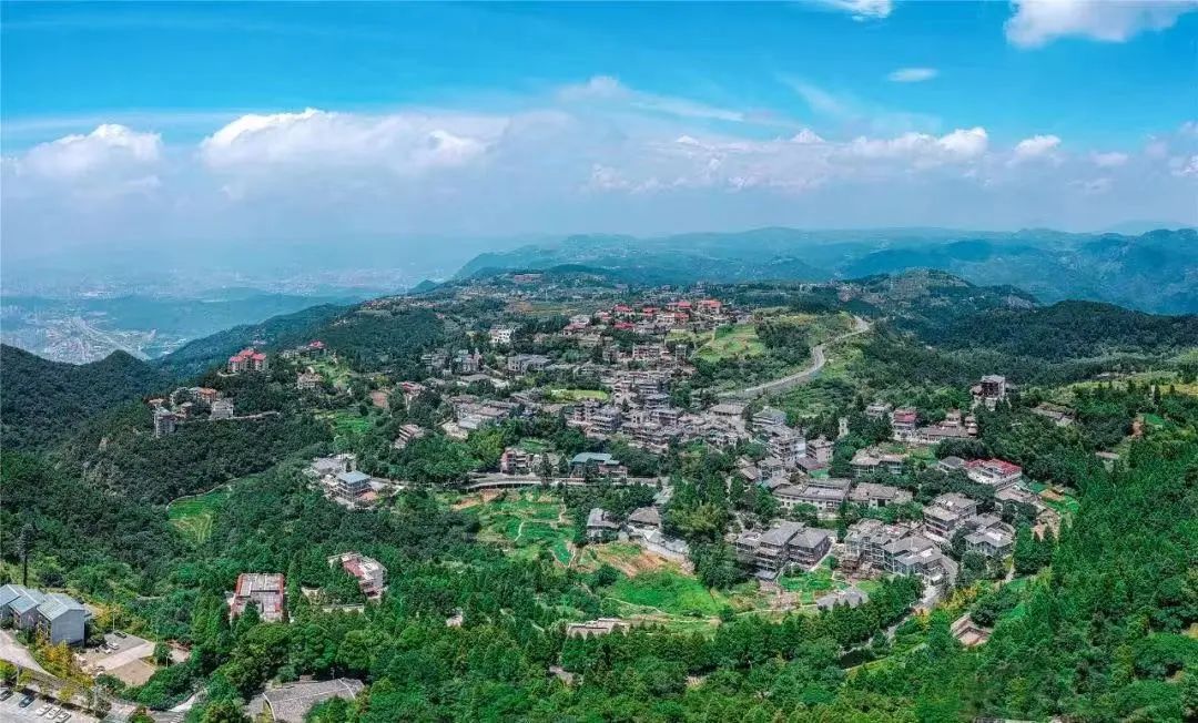 DeepSeek眼中的鼓岭原来是这样的！