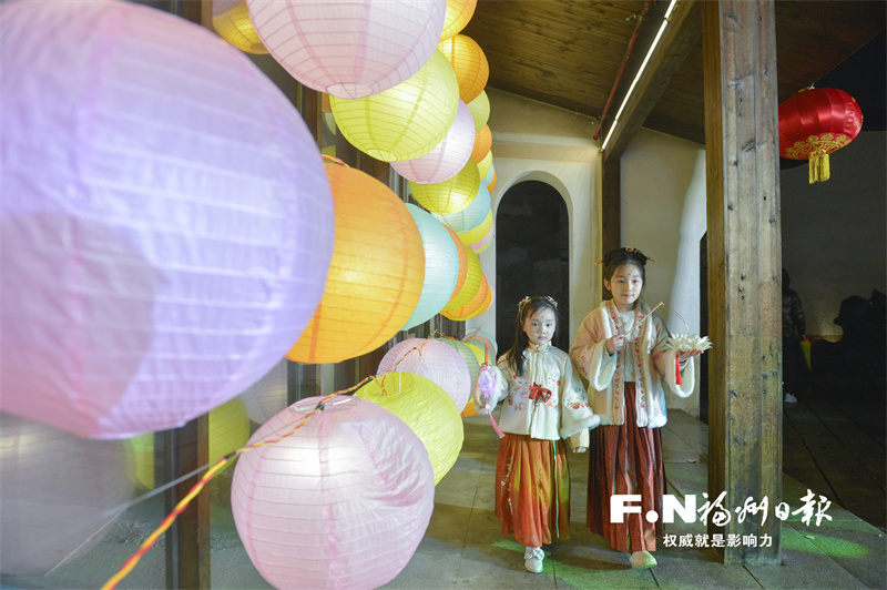 古韵承新风 爱你没商量——福州年轻人钟情“新中式”的背后