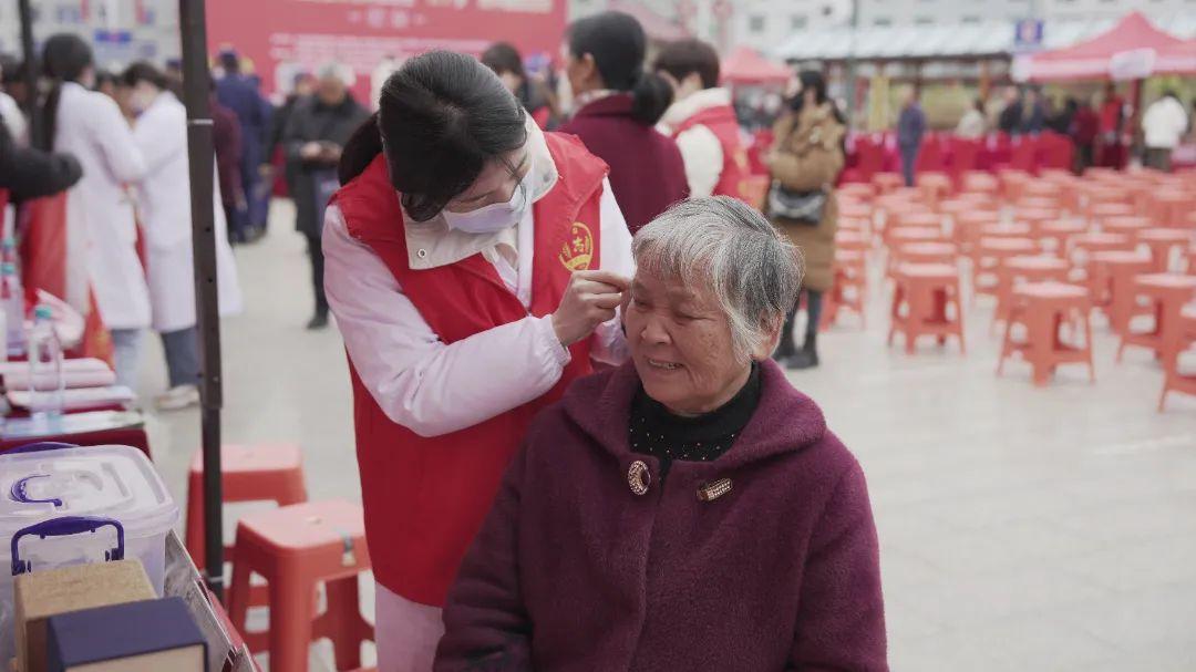 2025年闽清县文化科技卫生“三下乡”集中服务活动启动