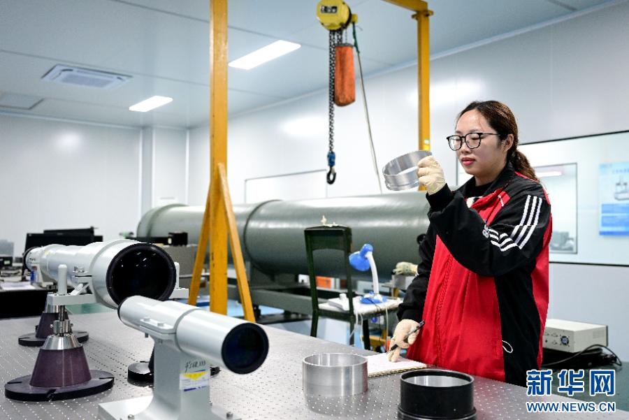 创新绽放“有福之光”——探寻福建福光股份的创新奥秘