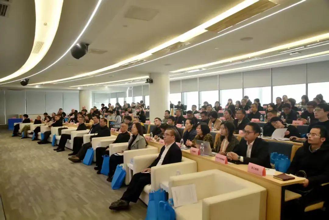 仓山区成功举办电子信息产业“四链”融合产融对接会暨数字化转型活动