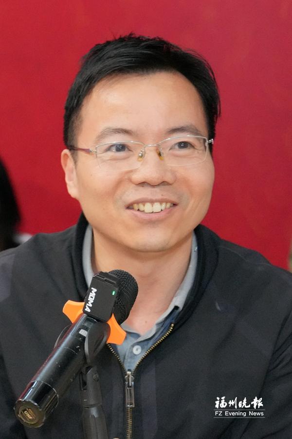 福州晚报副刊中青年作者交流会举办