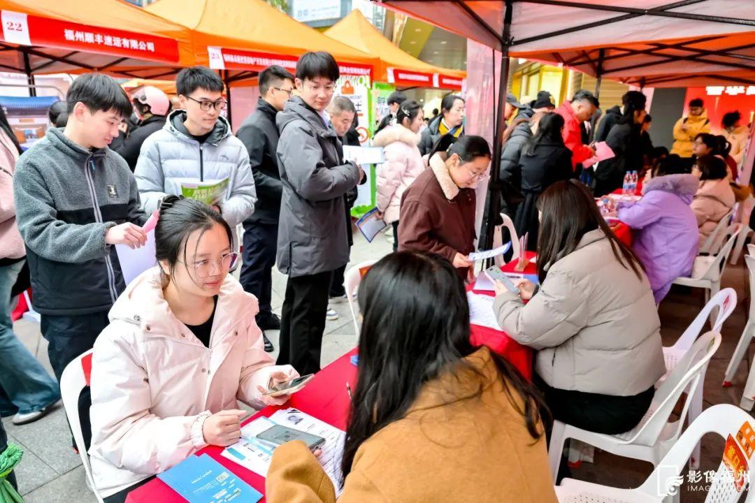 春风十里，不如奋斗的你！