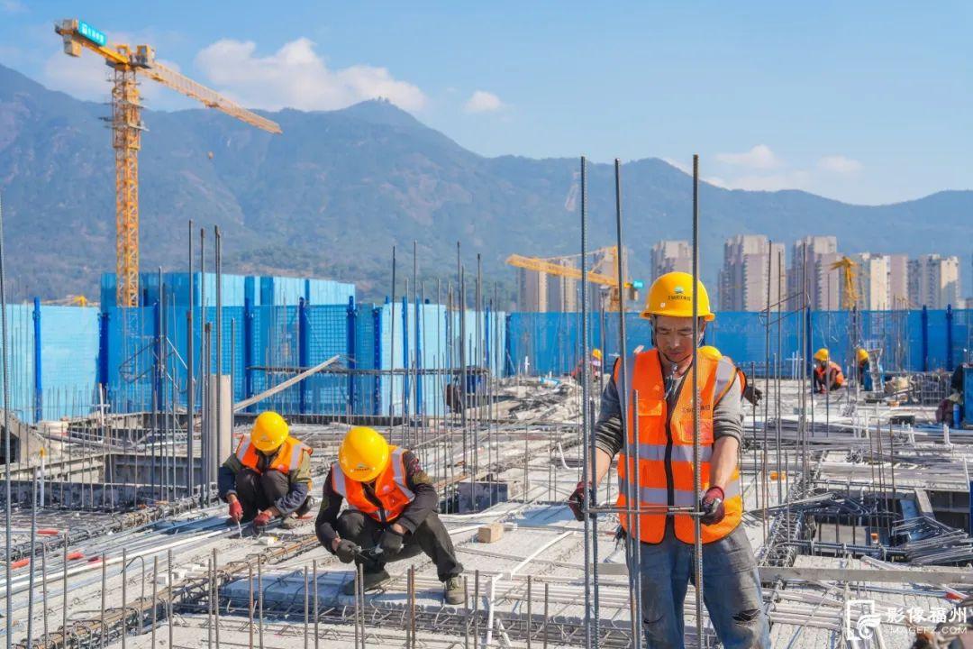 春风十里，不如奋斗的你！