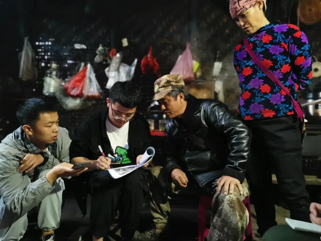 大学生逛菜市场发现新物种