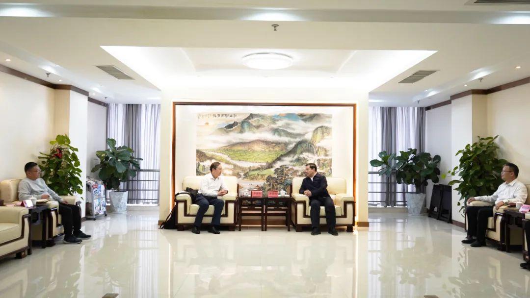 李贵勇林勉建与深圳市同泰怡信息技术有限公司董事长李健航一行座谈交流