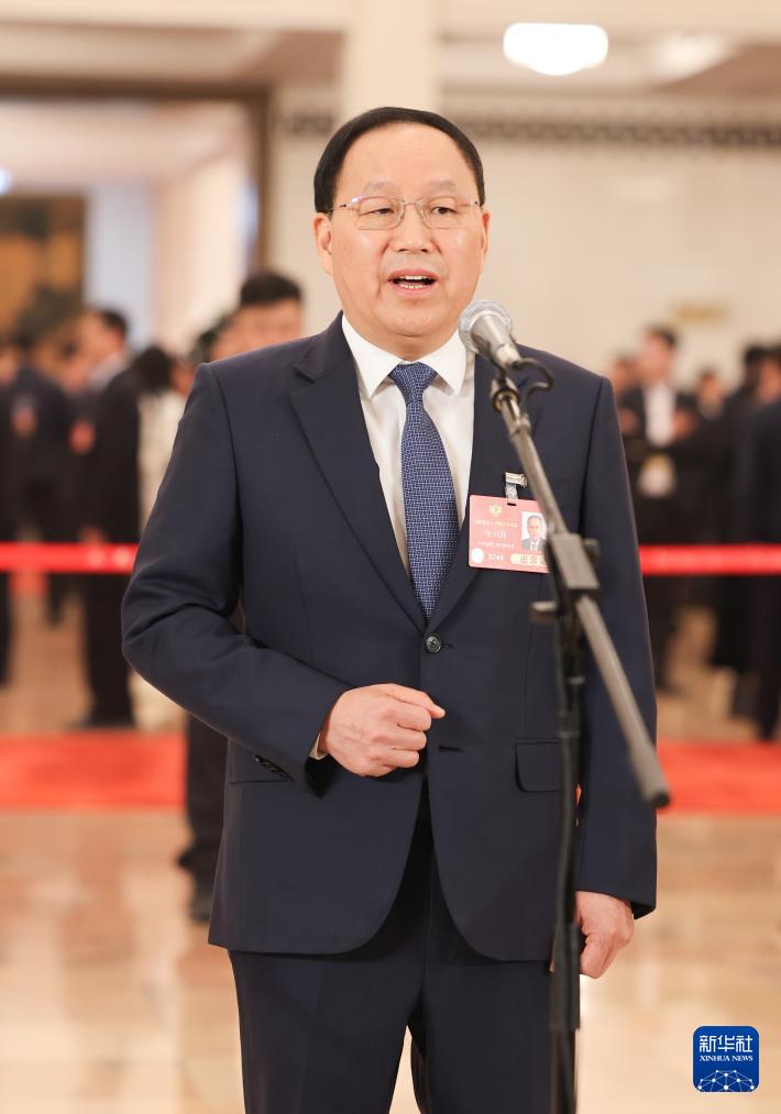 聚焦第二场“委员通道”