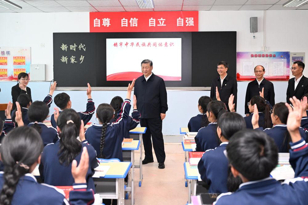 镜观·领航｜教育强则国家强