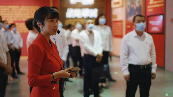 官宣！她们有了新身份！