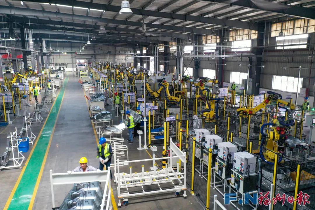 福州：奋进在春天里