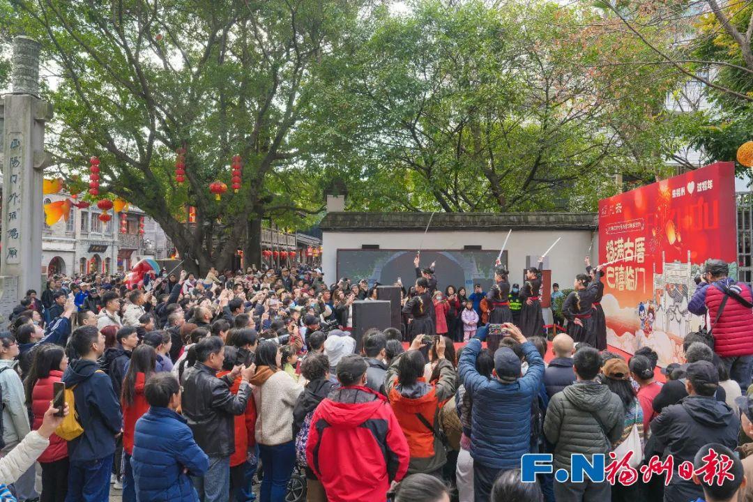 福州：奋进在春天里