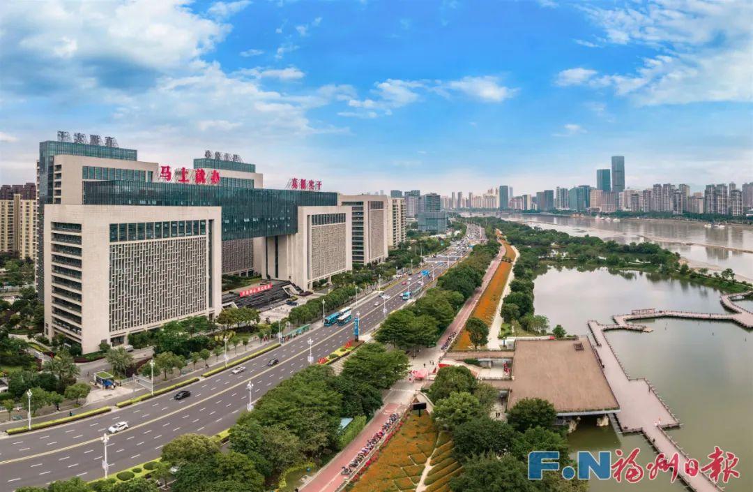 福州：奋进在春天里