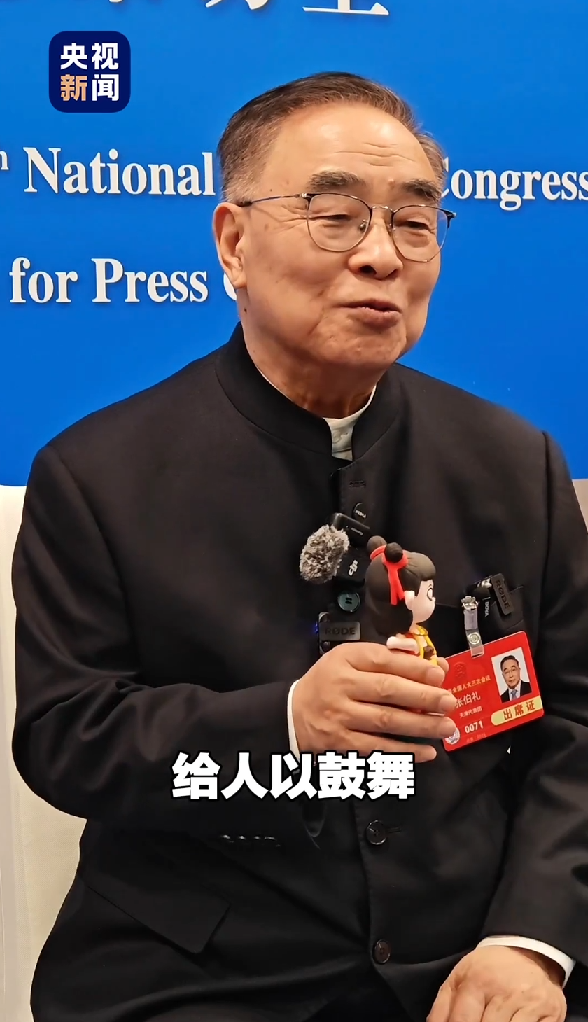 冲上热搜！《哪吒2》正在冲刺！张伯礼评价申公豹药单……