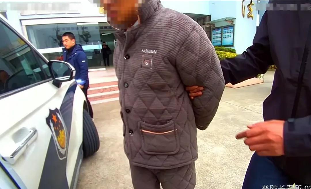 榜一大哥PS千万存款诈骗女主播80万