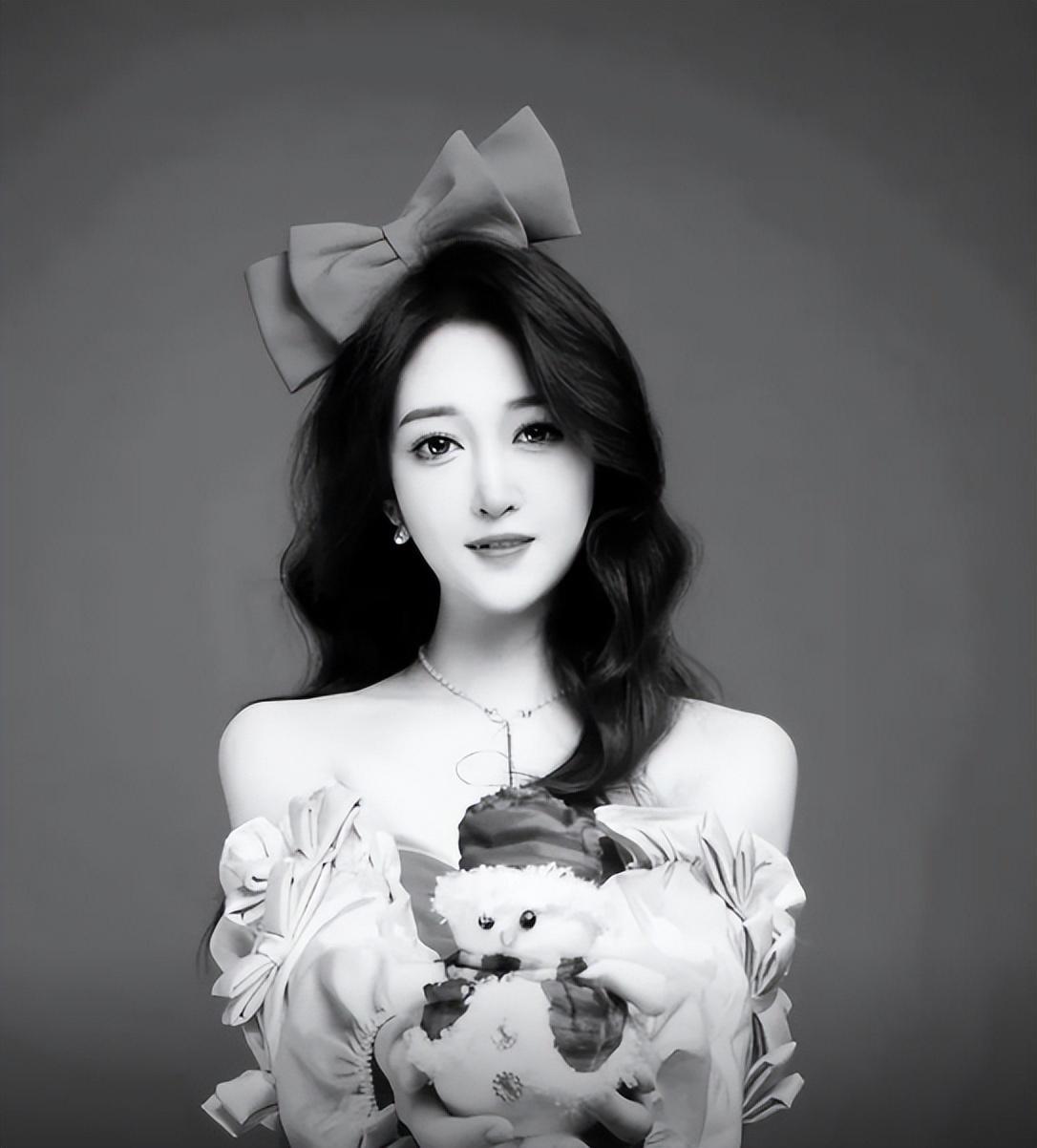 热搜第一！2000年0时0分出生的世纪婴儿去世