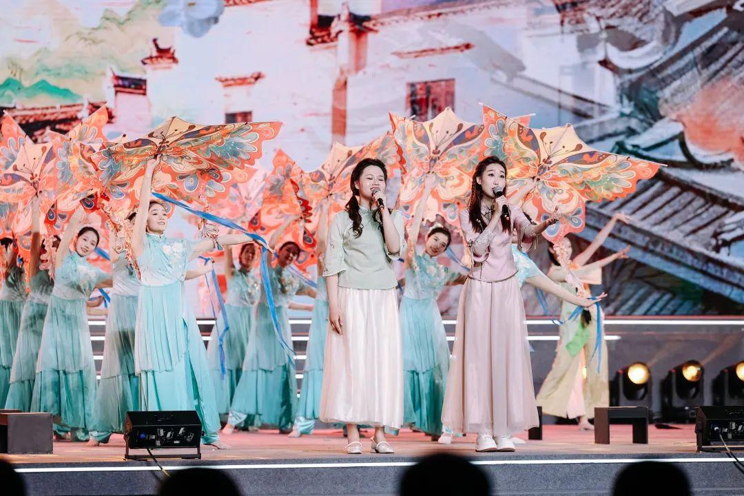 第十三届中国大学生电视节圆满落幕