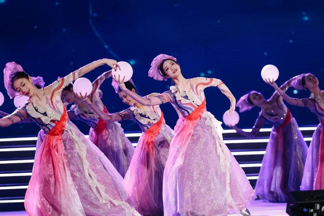 第十三届中国大学生电视节圆满落幕