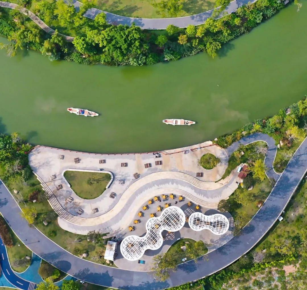 乘地铁游福州，泛舟悠游碧波上