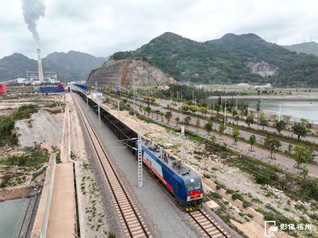 全国首条！在福州正式通车