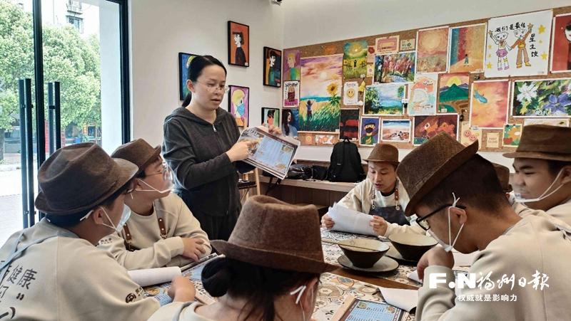 “星星的厨房”亮了！全省首家孤独症青年手作饺子茶咖空间试营业