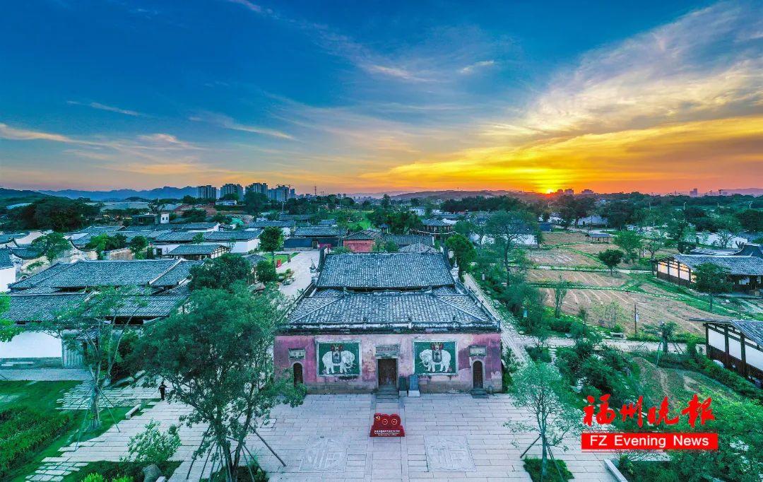 外交部发言人毛宁点赞福州地铁站！