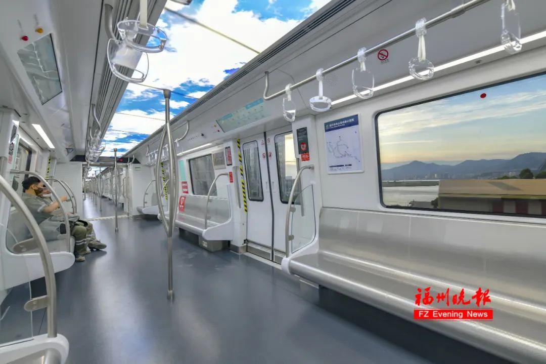 外交部发言人毛宁点赞福州地铁站！