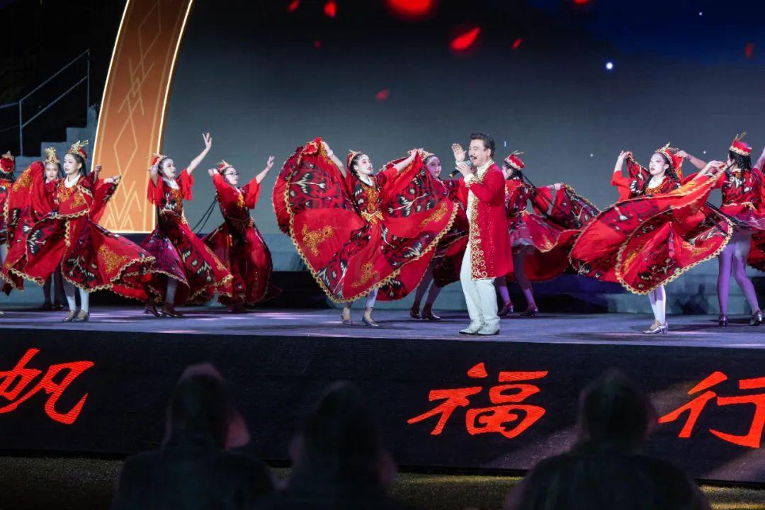 各民族欢度“三月三” 奇台福州中学学生精彩亮相