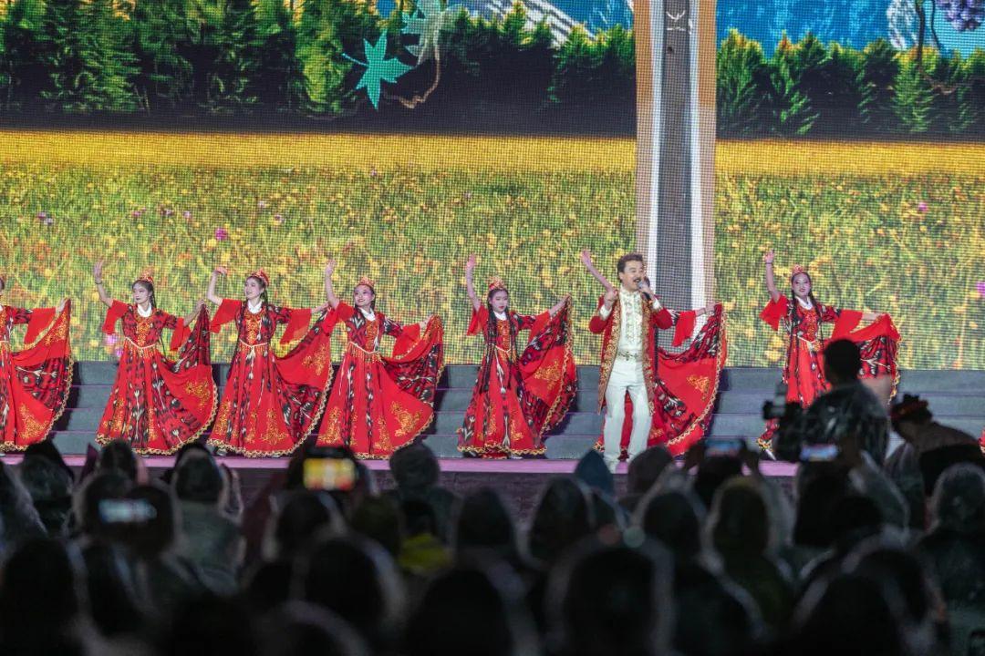 各民族欢度“三月三” 奇台福州中学学生精彩亮相
