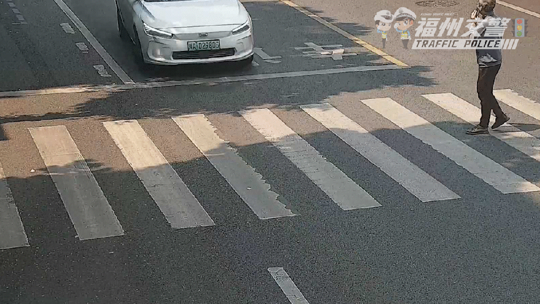 就在福州市区，这些车辆在斑马线前被抓拍！