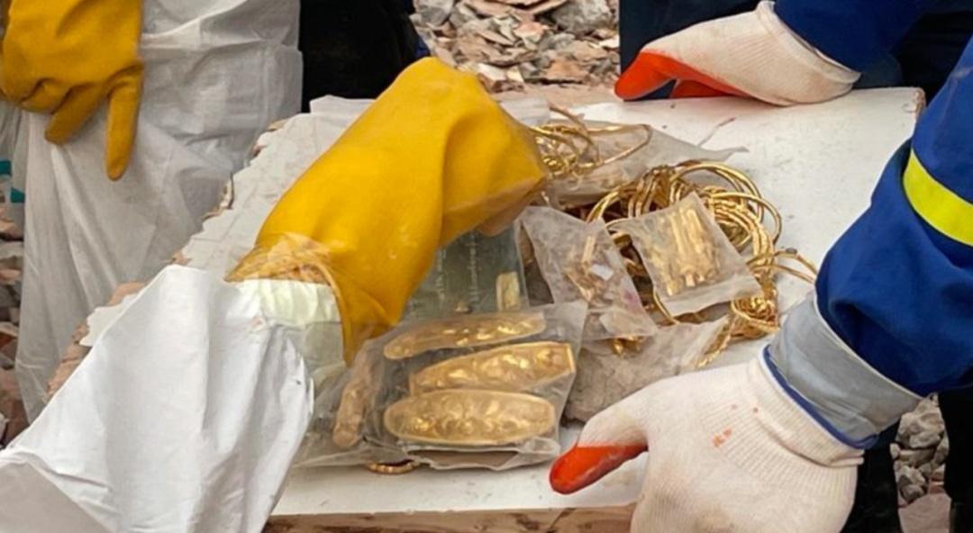 救援队在缅甸发现20公斤黄金