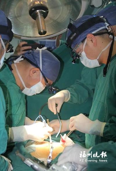 自体心康复人工心“退役” 福建首个人工心脏植入者迎“心”生