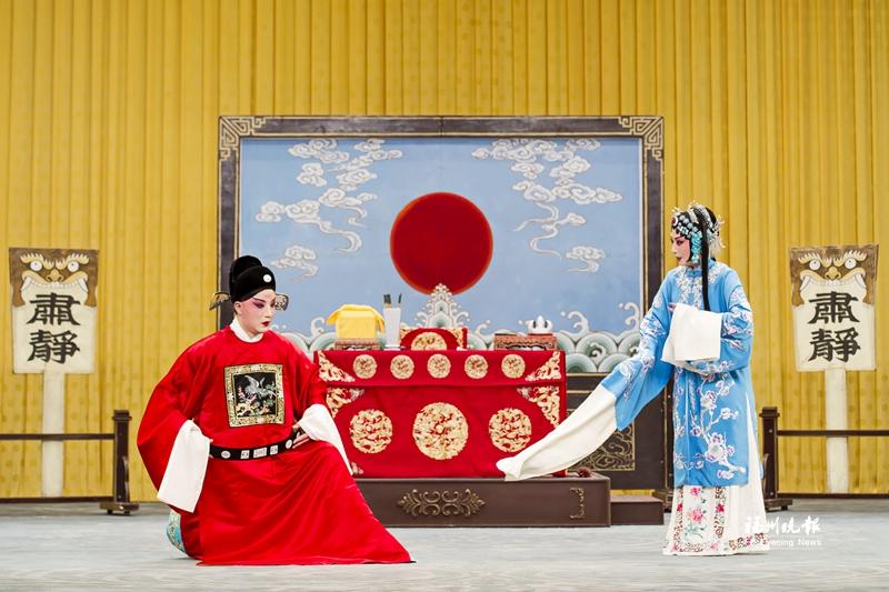 京剧程派经典剧目《陈三两爬堂》下周上演 “福晚大舞台”邀百名读者看“程腔程韵”