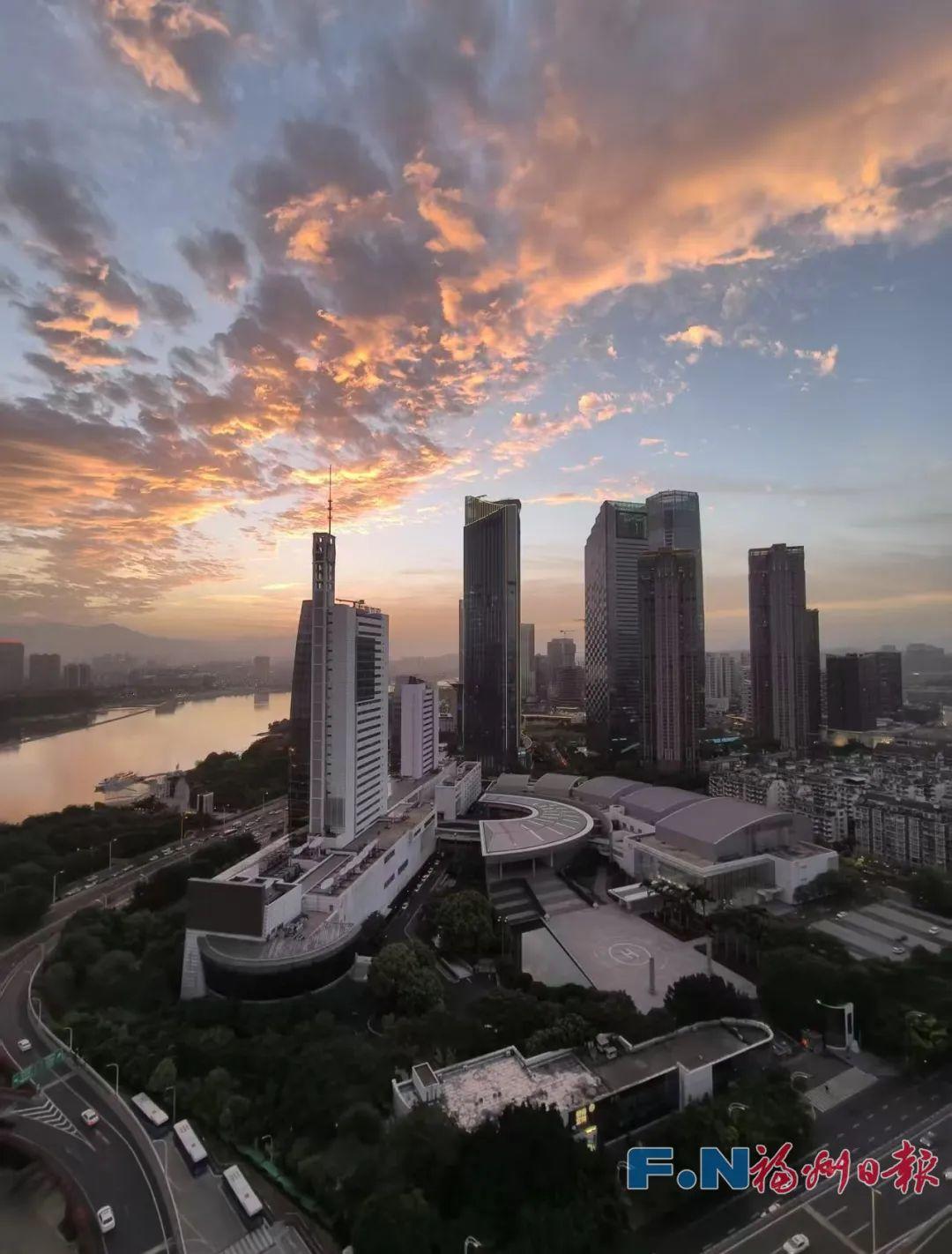 福州晚霞刷屏！朋友圈“红”了！