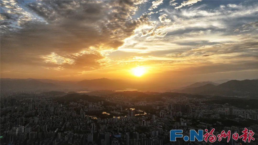 福州晚霞刷屏！朋友圈“红”了！