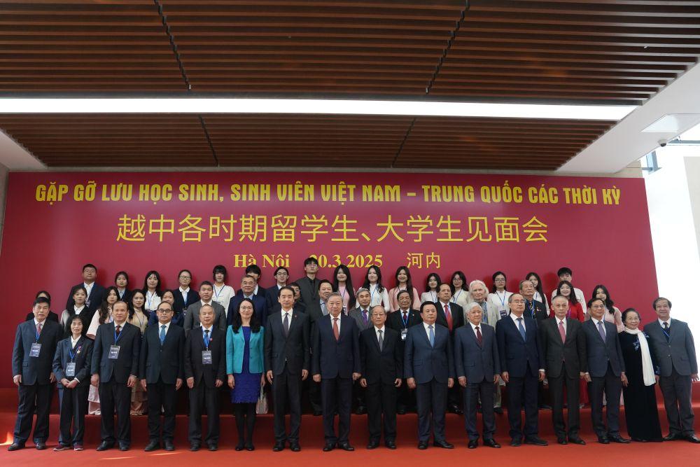 心相近｜“中越友好的根基在人民”——习近平主席引领推动中越传统友谊恒久常新