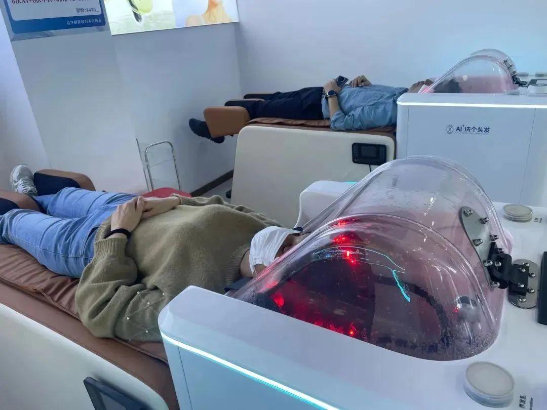福州出现AI洗头！全程无人工参与，已经有人试过了