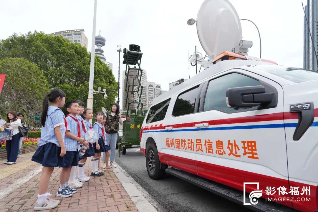 排起长队!这场宣教活动人气旺 排起长队!这场宣教活动人气旺