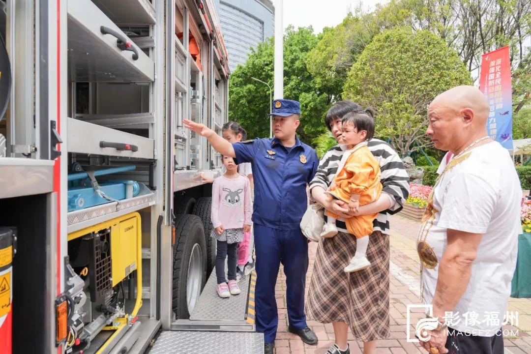 排起长队!这场宣教活动人气旺 排起长队!这场宣教活动人气旺