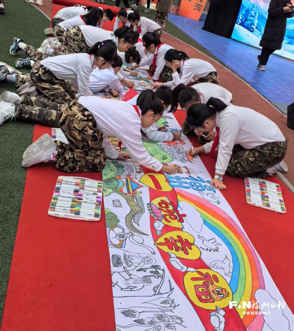 福州：军民团结一家亲 “双拥”之花开满城