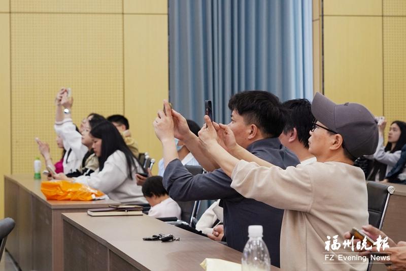 “2025多多好特产”走进福建“千鲜之城”