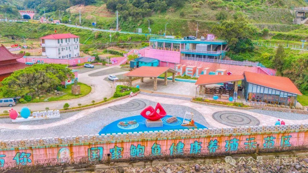 赶海、快闪、非遗……“五一”假期第2天！游客在福州玩这些！