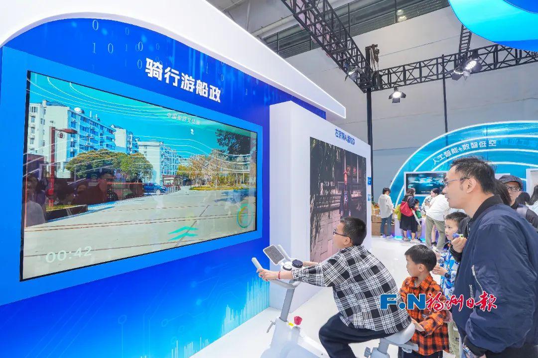 赶海、快闪、非遗……“五一”假期第2天！游客在福州玩这些！