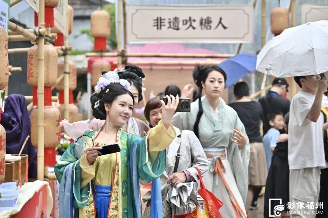 连续两日刷新纪录！福州地铁单日线网客流最高达147.82万人次