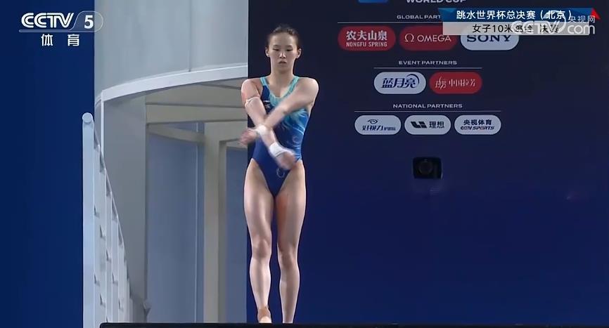 陈芋汐、全红婵包揽跳水世界杯总决赛女子十米台冠亚军