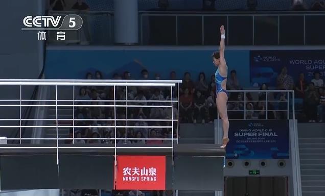 陈芋汐、全红婵包揽跳水世界杯总决赛女子十米台冠亚军