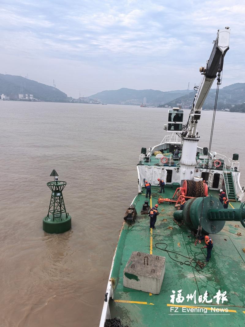 海上“交通信号灯”漂移 紧急恢复！