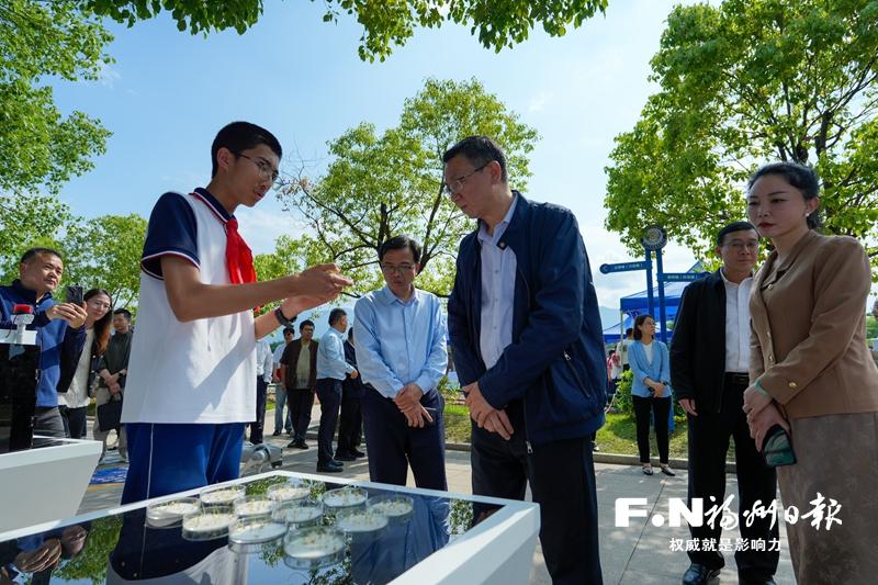 左海会客厅｜周忠和：青少年要勇攀科学高峰